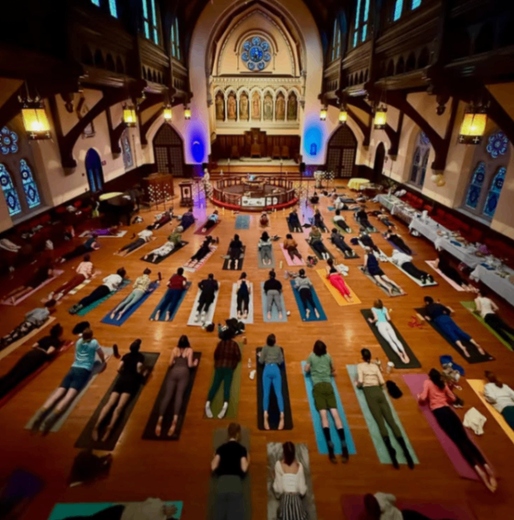 Philly River Flow Yoga with Stef
